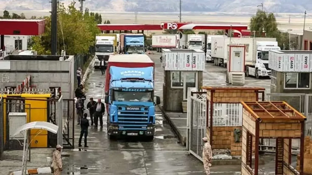 ترخیص کالا از گمرک بازرگان