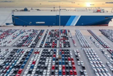 ترخیص خودروهای وارداتی