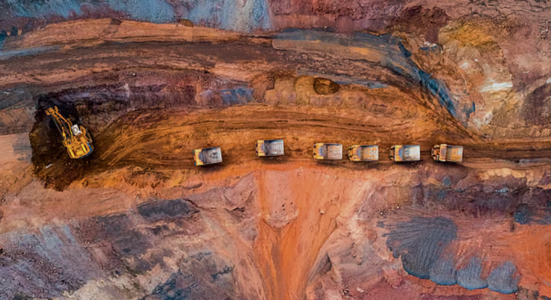 واردات خاک فسفات و بوکسیت ۱۴۰۴