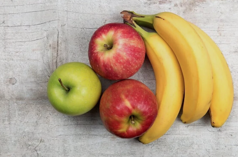 واردات میوه‌های گرمسیری در قبال صادرات در ۱۴۰۴
