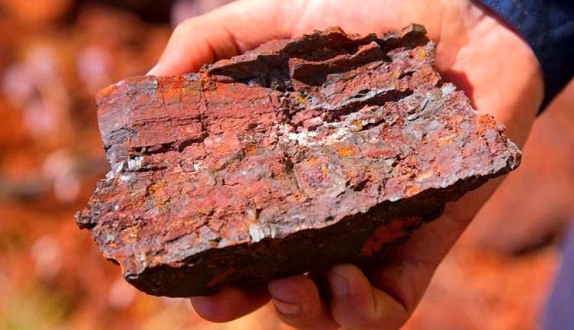 هزینه ترخیص سنگ آهن و کنسانتره ۱۴۰۴