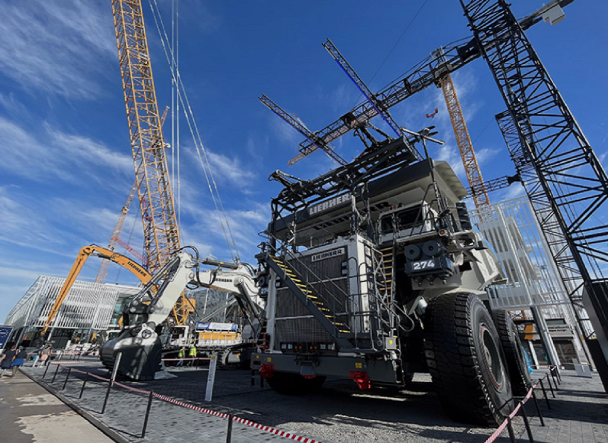 صادرات خط تولید و ماشین‌آلات ساختمانی ۲۰۲۶