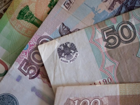 حواله روبل و روپیه در بهمن ۱۴۰۴