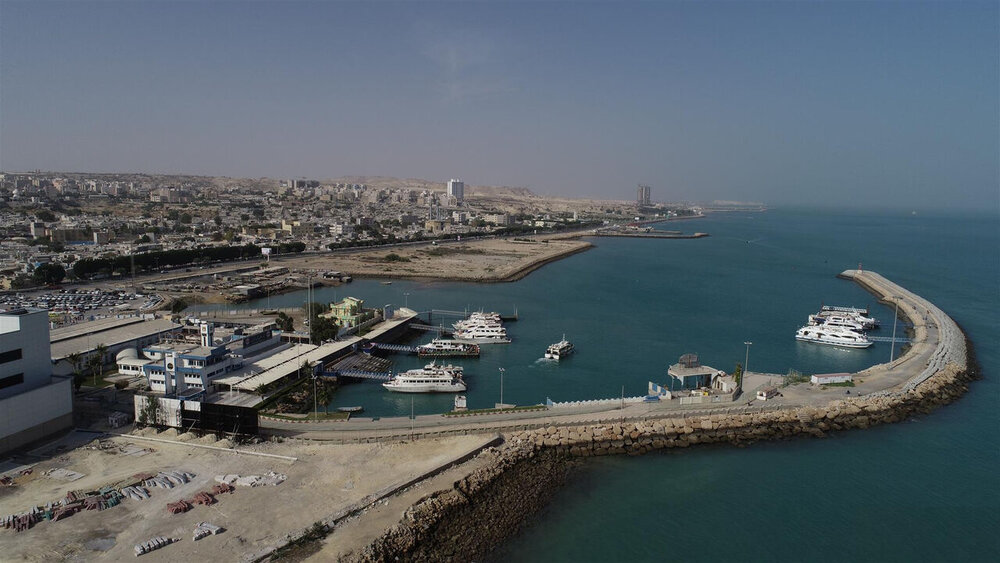 ترخیص کالا از اسکله بهمن قشم در ۱۴۰۵