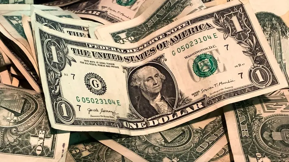 اثر نوسانات نرخ ارز اردیبهشت ۱۴۰۵ 